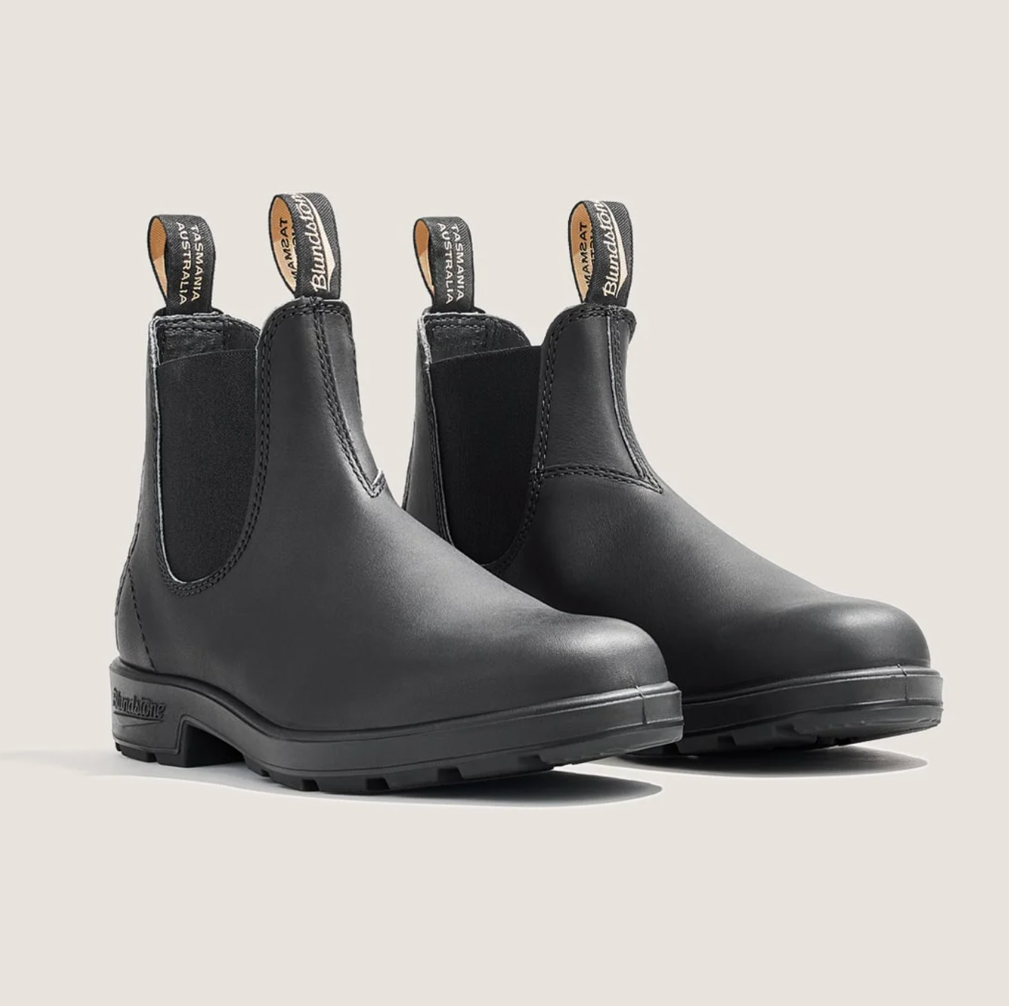 Classic 510 Chelsea Boot - Maine Sport Outfitters display picture 1