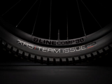 Fuel EX 8 GX AXS M 29 Rage Red