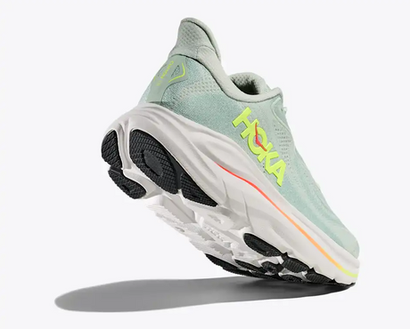 Women's Clifton 10